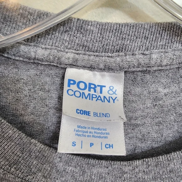 Port & Company Flocking Fabmewlous  cat flamingo graphic short sleeve tshirt  S - Picture 2 of 8